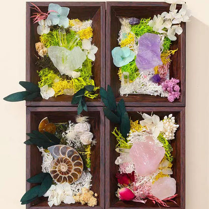 Mini Crystal Moss Frame Art – Rose Quartz & Preserved Flowers (Handmade)