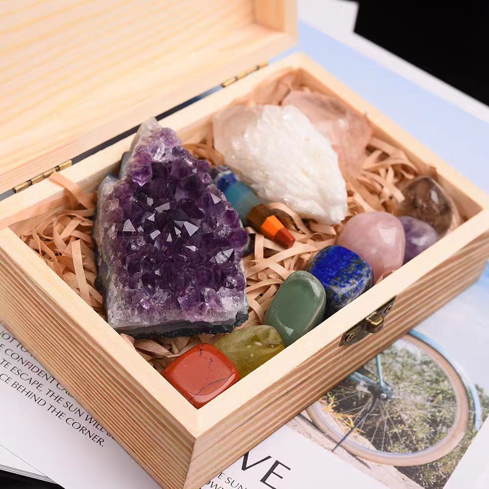 Natural Crystal  Box Amethyst, Clear Quartz & Chakra Gemstones Gift Set